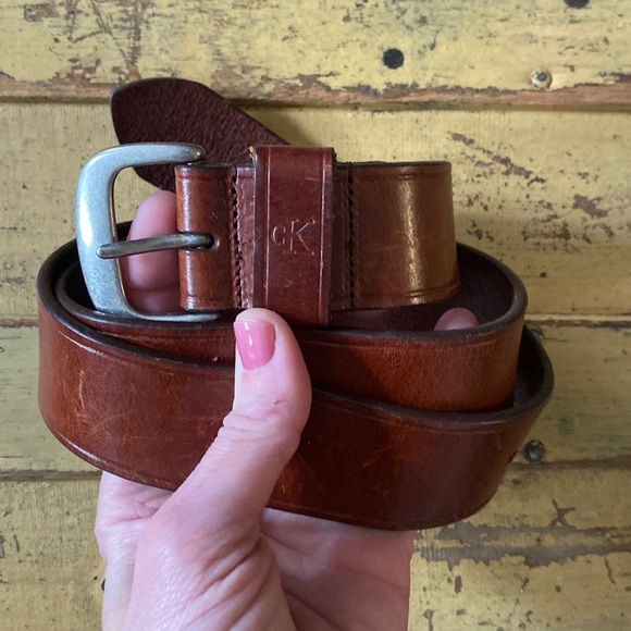 CALVIN KLEIN VINTAGE BROWN LEATHER BELT COGNAC UNISEX WMNS SIZE S M - Picture 1 of 7